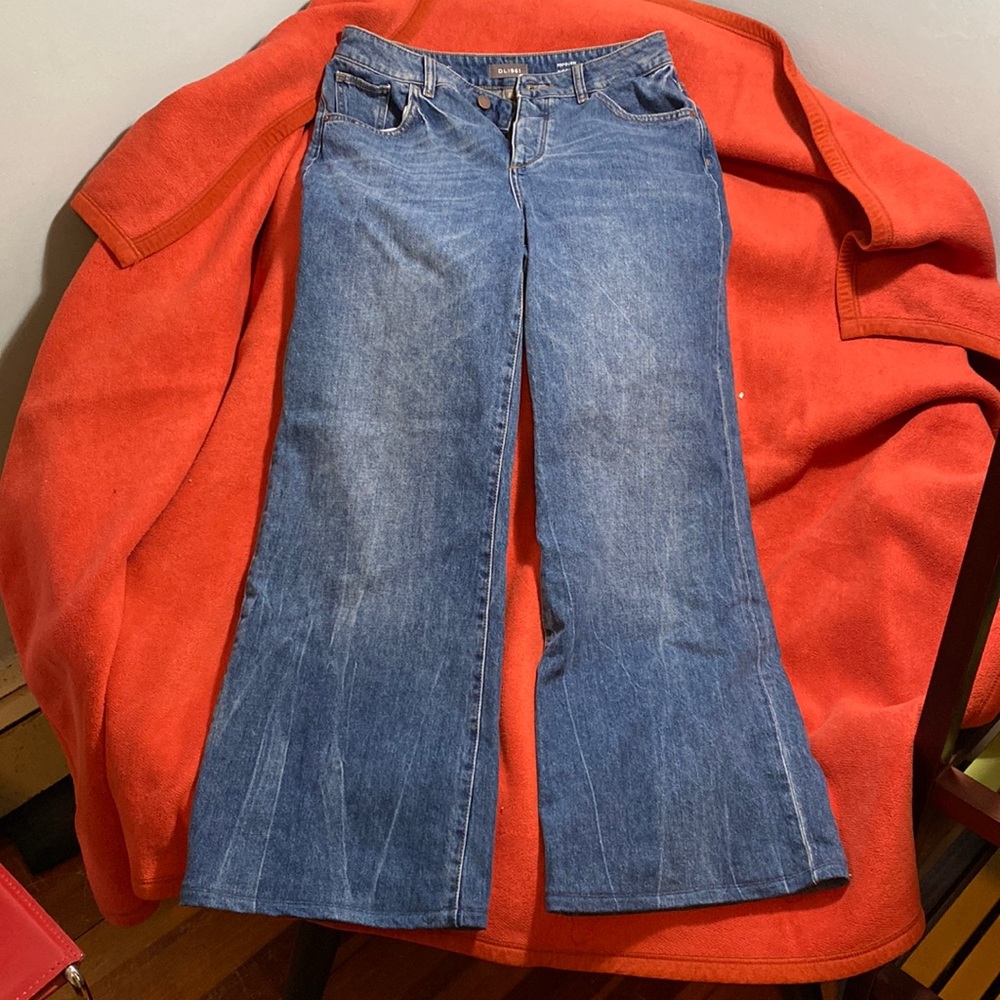 WIDE LEG IS BACK-DL1961 Hepburn wide leg Never worn, hemmed to about 27” inseam.